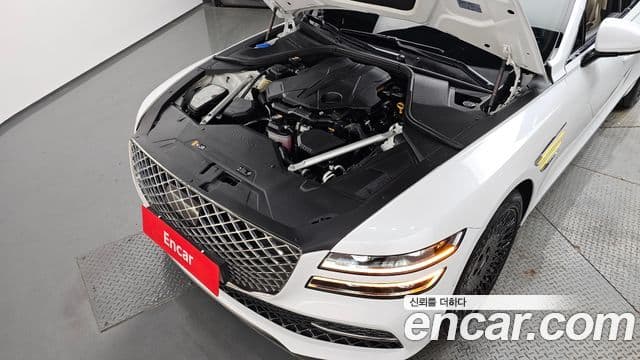 Genesis Electrified G80 2023 — ფოტო 6/20