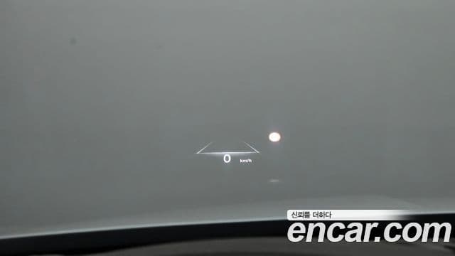 Genesis Electrified G80 2023 — ფოტო 13/20