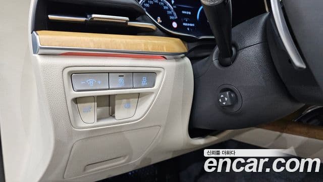 Genesis Electrified G80 2023 — Şəkil 14/20