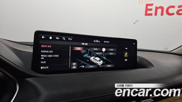 Genesis Electrified G80 2023 — ფოტო 18/20