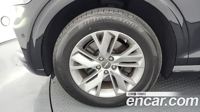 Genesis GV70 2021 — фото 5 из 20