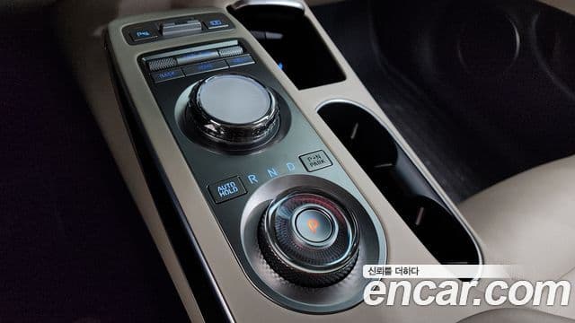 Genesis GV70 2021 — фото 9 из 20
