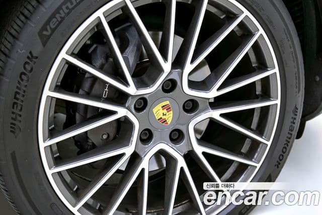 Porsche Cayenne 2020 — Şəkil 7/20