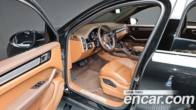 Porsche Cayenne 2023 — Şəkil 14/20