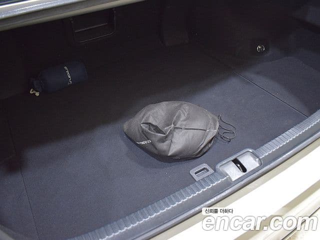 Lexus ES300h 2022 — Şəkil 14/20