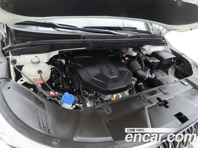 Kia Carnival 2021 — фото 20 из 20