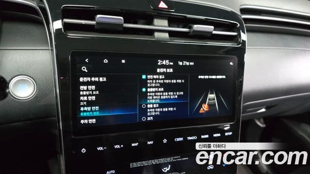 Hyundai The New Tucson 2022 — ფოტო 19/20