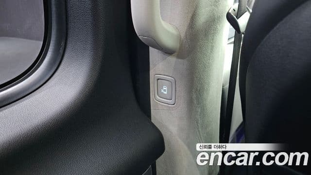 Hyundai Staria 2022 — Şəkil 19/20