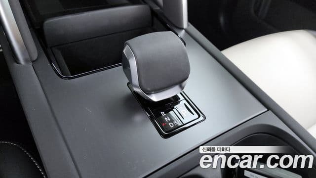 Land Rover Discovery Sport 2025 — Şəkil 9/20
