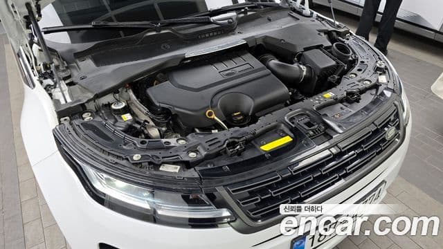 Land Rover Range Rover Evoque 2024 — ფოტო 6/20