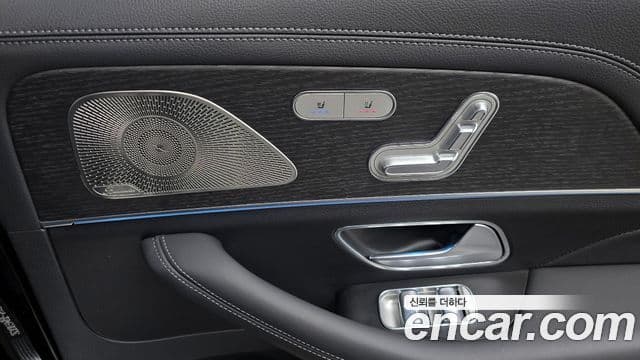 Mercedes-Benz GLS-Class 2024 — ფოტო 19/20