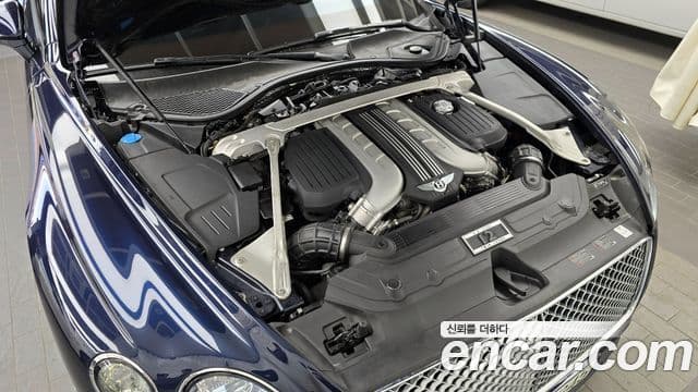 Bentley Continental GT 2019 — ფოტო 6/20