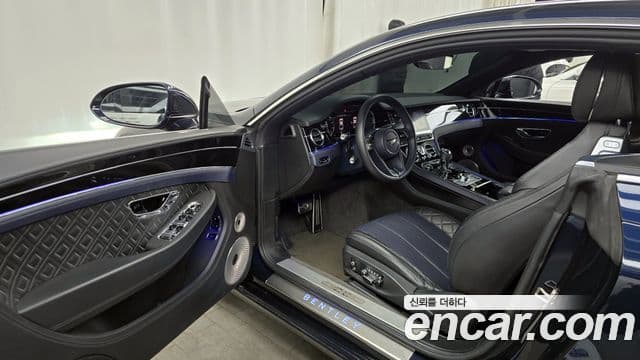 Bentley Continental GT 2019 — ფოტო 10/20