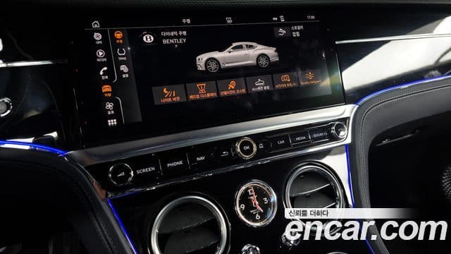 Bentley Continental GT 2019 — ფოტო 16/20