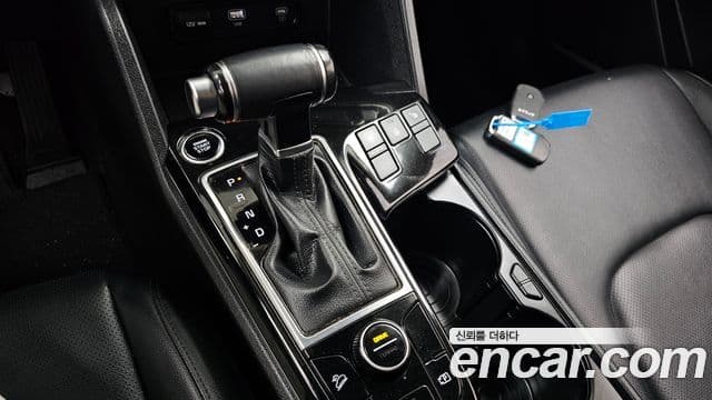 Kia Sportage 2022 — ფოტო 9/20