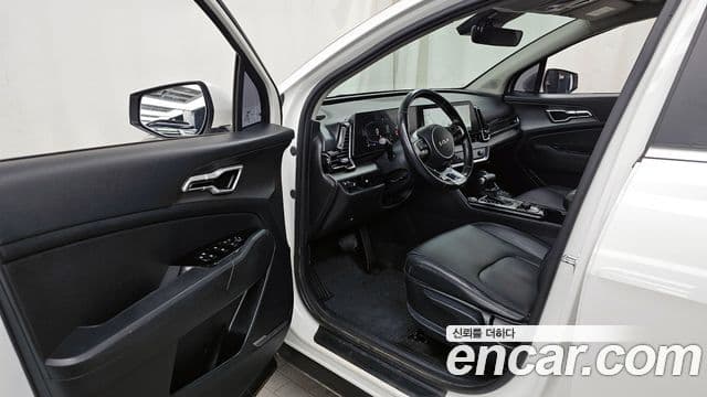 Kia Sportage 2022 — ფოტო 10/20