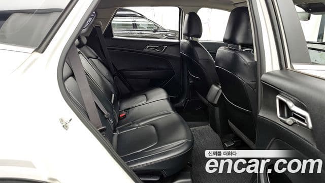 Kia Sportage 2022 — ფოტო 12/20