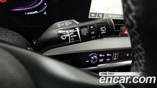 Kia Sportage 2022 — ფოტო 15/20