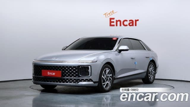 Hyundai Grandeur 2023 — ფოტო 1/20