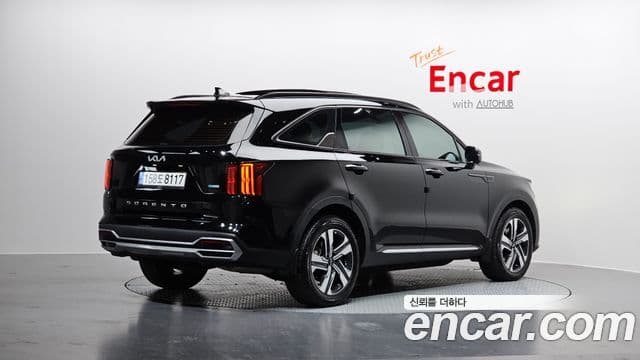 Kia Sorento 2022 — ფოტო 17/20