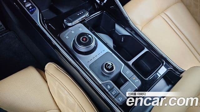 Kia Sorento 2022 — ფოტო 5/20