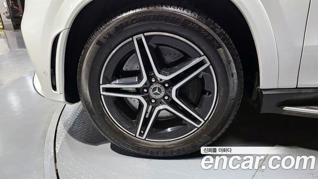 Mercedes-Benz GLE-Class 2021 — фото 4 из 20