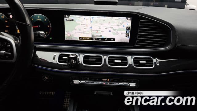 Mercedes-Benz GLE-Class 2021 — фото 14 из 20