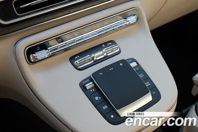 Mercedes-Benz V-Class 2025 — Şəkil 12/19