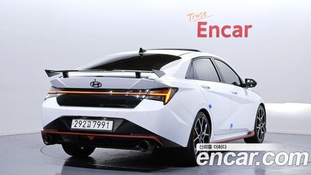 Hyundai The New Avante Hybrid 2023 — Photo 5/20