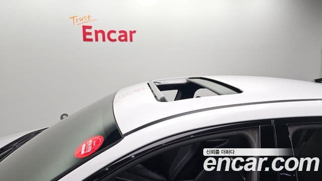 Hyundai The New Avante Hybrid 2023 — Photo 14/20