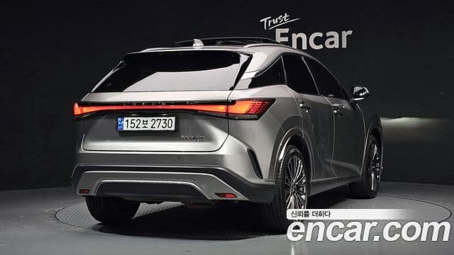 Lexus RX350h, 2023