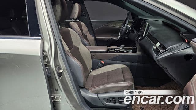Lexus RX350h 2023 — фото 9 из 20