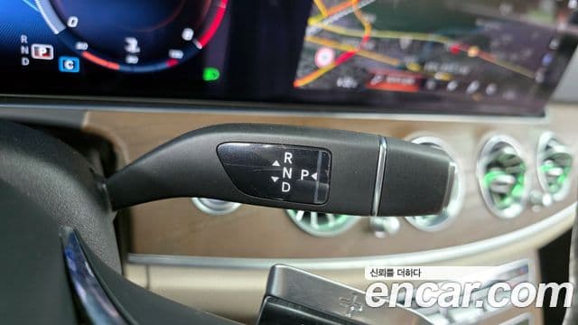 Mercedes-Benz E-Class 2021 — Фото 9/20