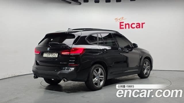 BMW X1 2022 — Şəkil 2/20