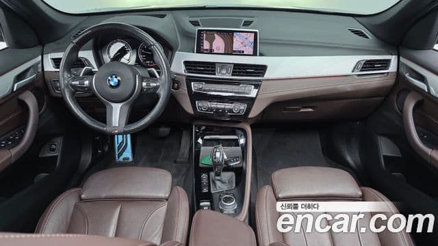 BMW X1 2022 — Photo 9/20