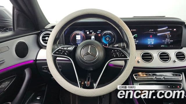 Mercedes-Benz E-Class 2021 — ფოტო 11/20
