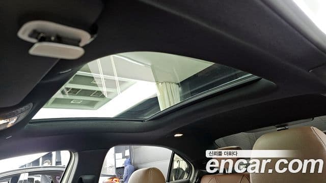 Mercedes-Benz A-Class 2022 — ფოტო 18/20