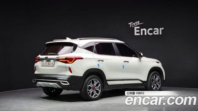 Kia Seltos 2019 — ფოტო 19/20