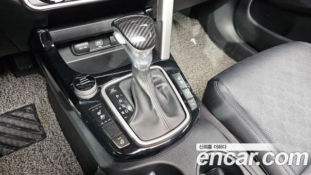 Kia Seltos 2019 — ფოტო 12/20