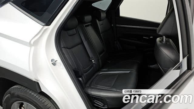 Hyundai The New Tucson 2023 — ფოტო 12/20