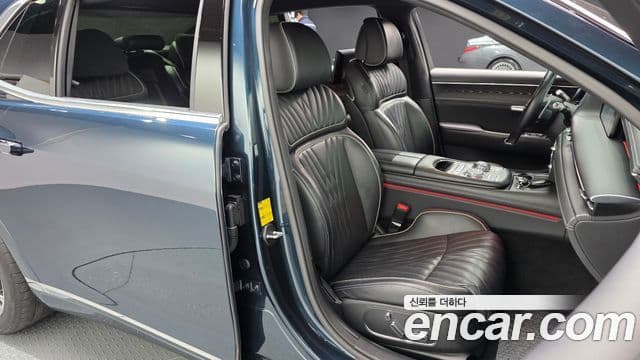 Genesis G90 2022 — ფოტო 13/20