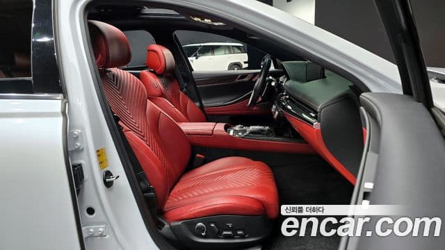 Genesis Electrified G80 2022 — Şəkil 10/20