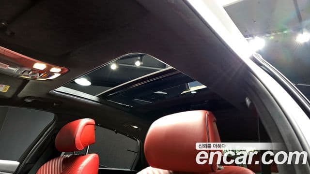 Genesis Electrified G80 2022 — фото 18 из 20