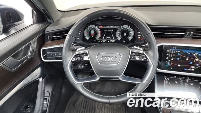 Audi A6 2023 — ფოტო 13/20