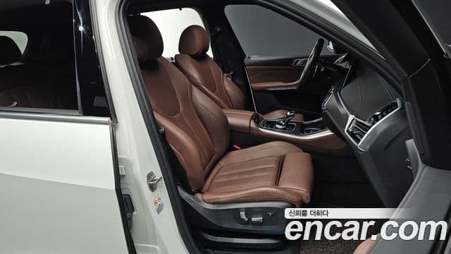 BMW X5 2022 — ფოტო 10/20