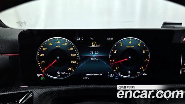 Mercedes-Benz A-Class 2022 — ფოტო 8/20