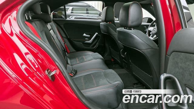 Mercedes-Benz A-Class 2022 — ფოტო 12/20