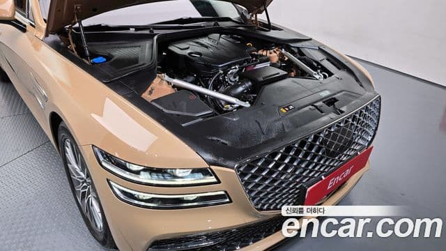 Genesis Electrified G80 2020 — ფოტო 6/20