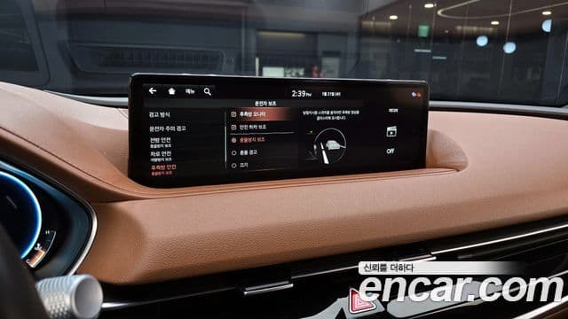 Genesis Electrified G80 2020 — ფოტო 15/20
