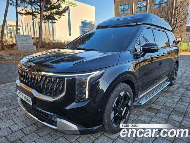 Kia Carnival 2024 — Şəkil 2/20